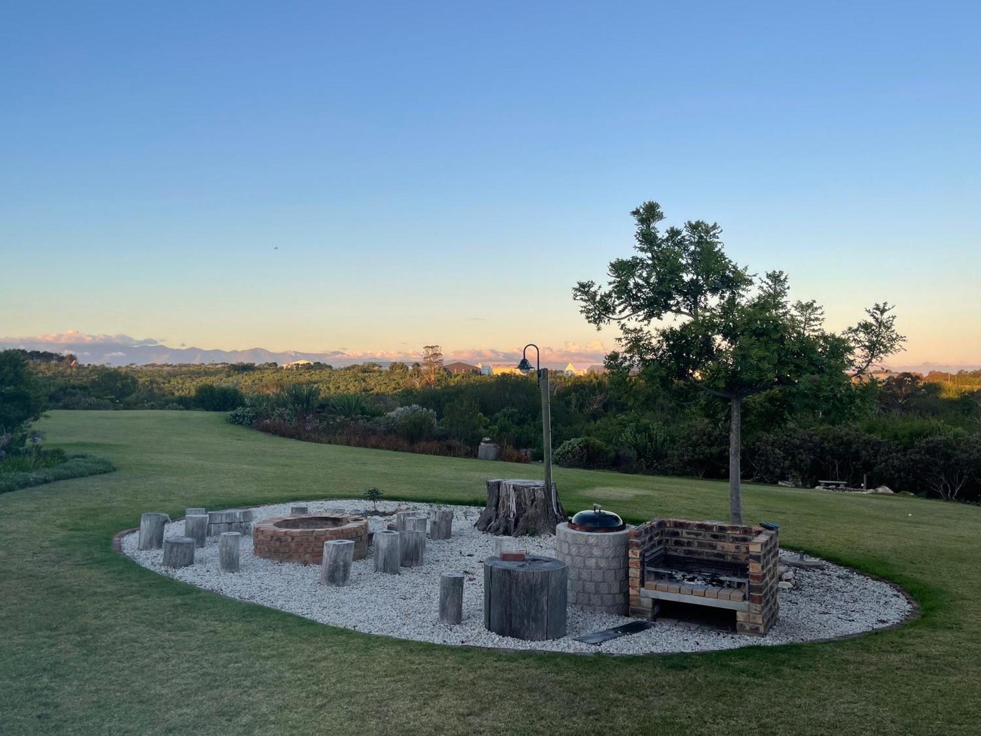 Gemstone Farm Bed and Breakfast Plettenberg Bay Eksteriør billede